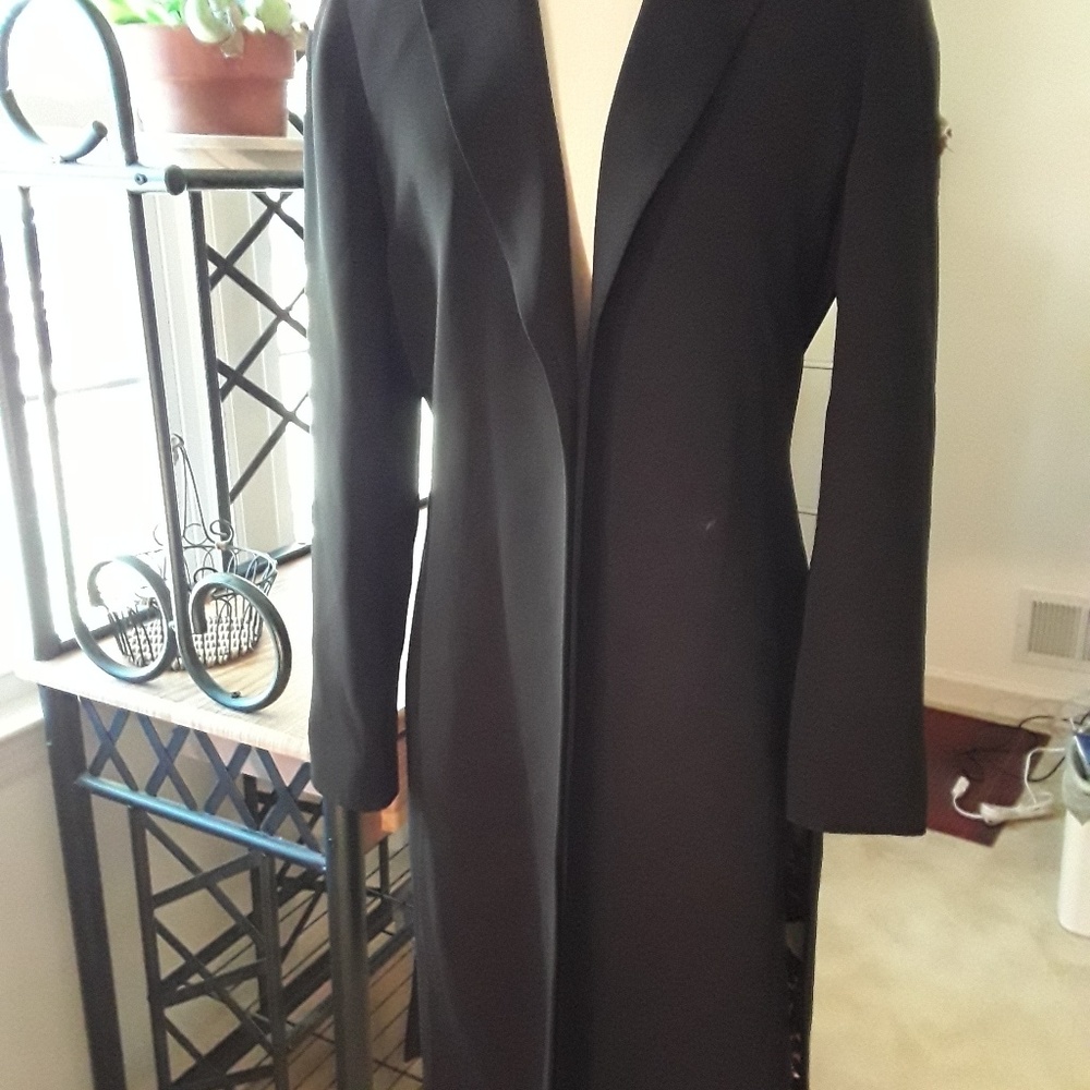 Fantastic black duster jacket!